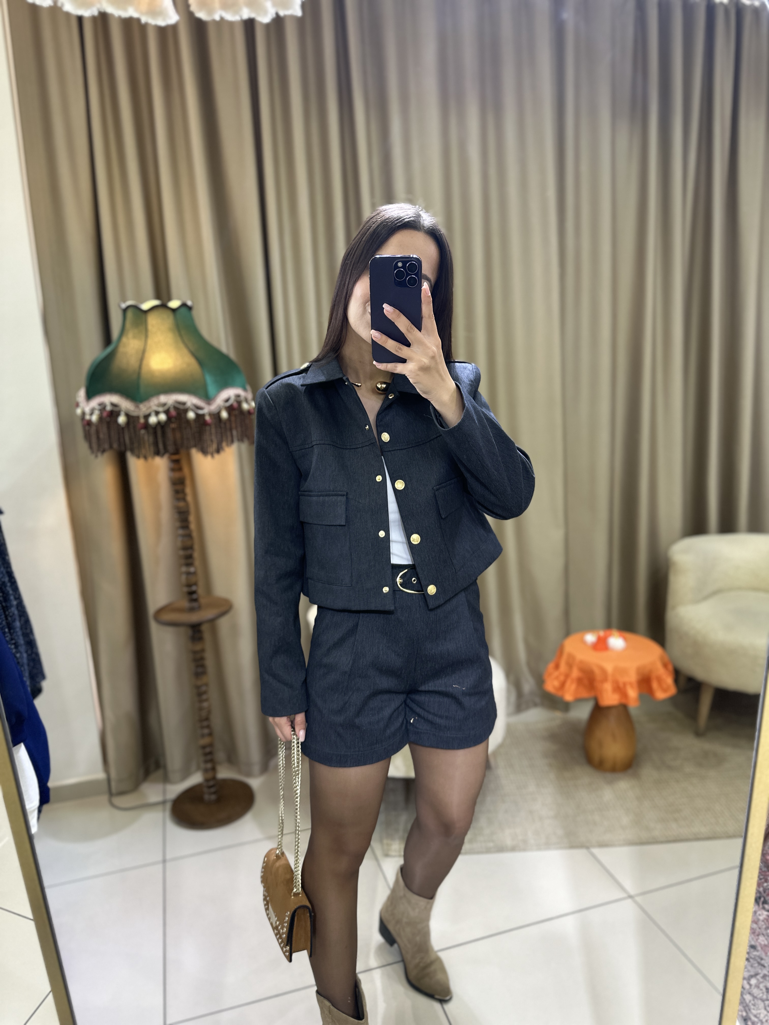 Premium Gold Kemerli Şort