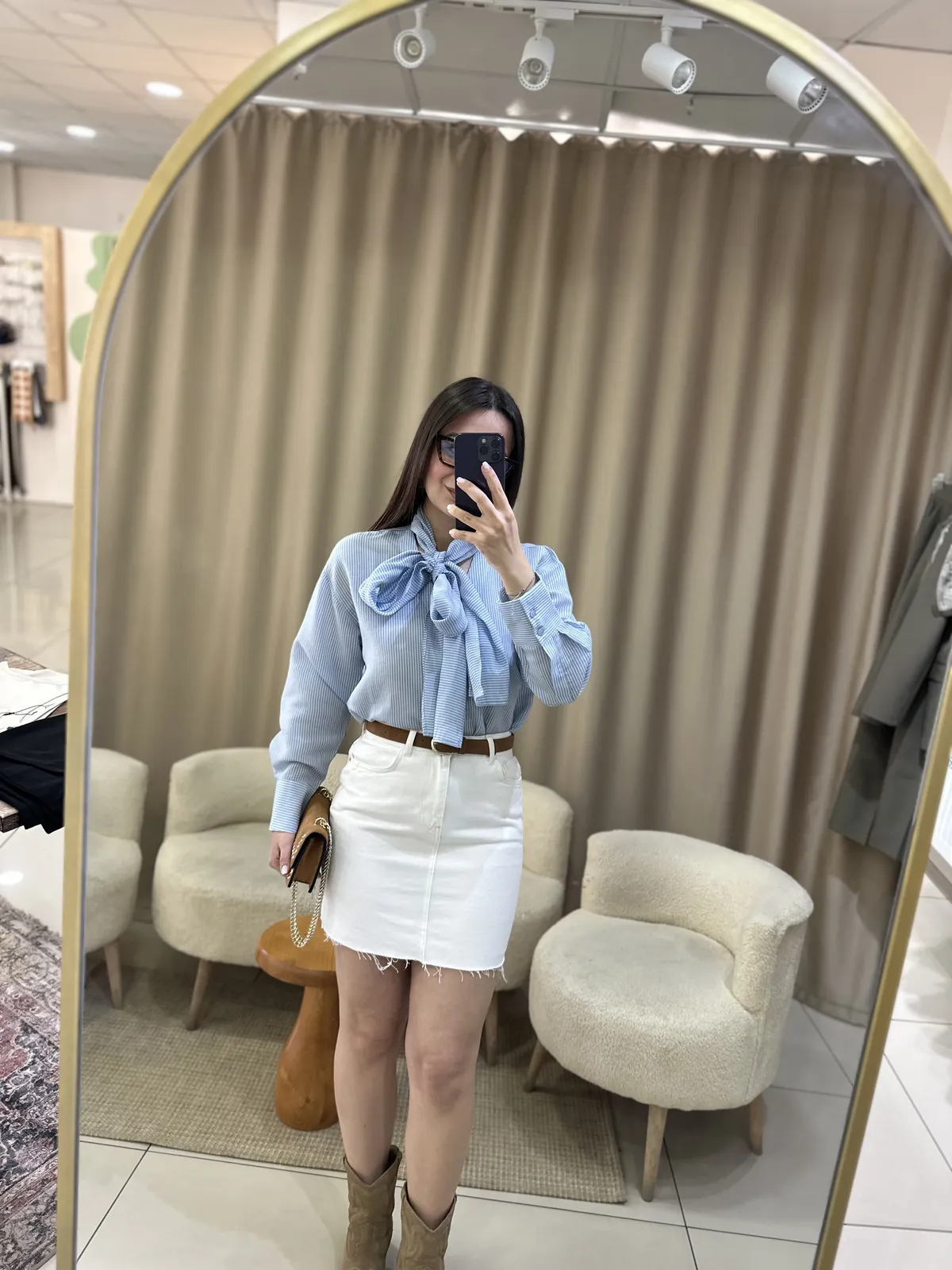 Yüksek Bel Kemerli Pensli Denim Etek Beyaz